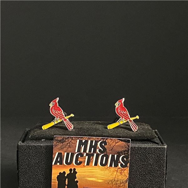 ST LUOIS CADINALS M.L.B CUFFLINKS (ref1245)