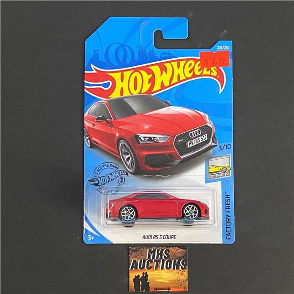 HOT WHEELS AUDI RS 5 COUPE 1/64TH SCALE (ref71)