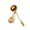 Image 1 : Chanel Gold Clover Pearl Brooch