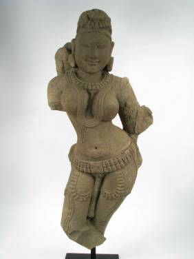 A SPLENDID INDIAN SANDSTONE SCULPTURE, c.12-1