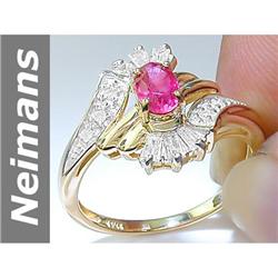 0.82 ct Ruby & Diamond Ring 14kt Gold