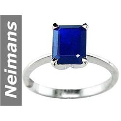 2.3 ct Sapphire Ring 14kt Gold