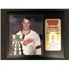 Image 1 : GORDIE HOWE SIGNED 11X14 PHOTO DISPLAY (PASTIME COA)