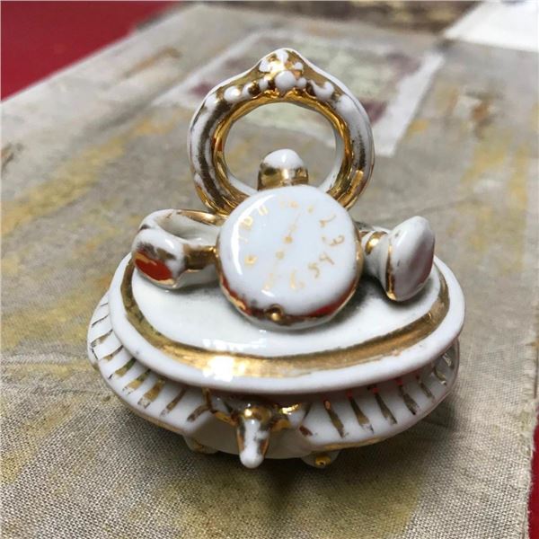 19thc Victorian Conta Boheme Porcelain Fairing Trinket Box