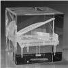Image 1 : Image 3 Crystal Grand Piano paperweight