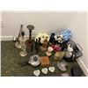 Image 2 : Group Lot of Set Décor Items - Including Light fixtures,  curio Boxes, Vases, Candle holders, etc.