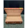 Image 3 : Vintage Trunk/Suitcase - 30In x 17in x 10 in - wood and metal - Brown