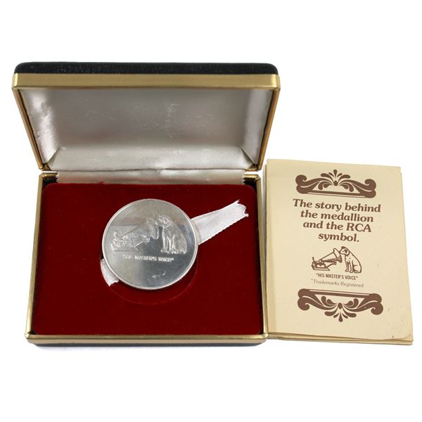 1977 Canada RCA-Celebrating 25 Years of TV Broadcasting, Nipper 1oz .999 Fine Silver Coin (Tax Exemp