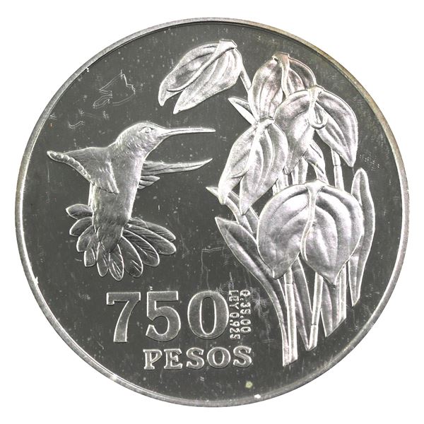1978 Columbia 750 Pesos, Hummingbird .925 Proof Silver Coin (1.04oz). Soft gold toning with vivid br