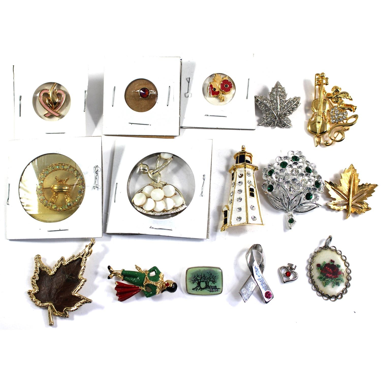 Lot of 16x Assorted Pins. All assorted. Please see picture for more ...