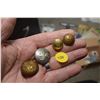 Image 1 : Strathcona, Highlanders, Civil Defense Buttons