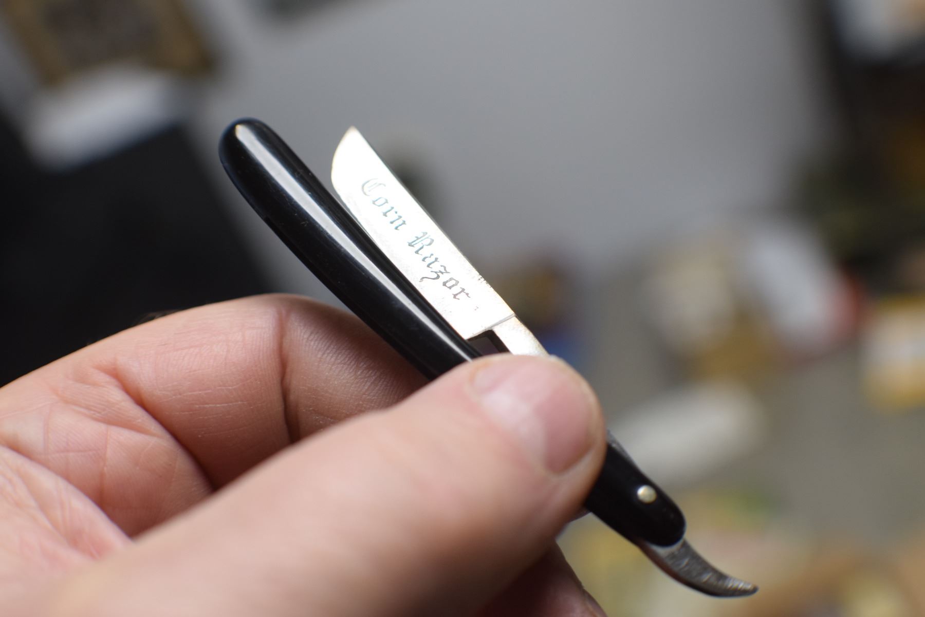 Foot Corn Razor Antique Rare Straight Razor for Foot Corns