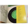 Image 2 : 4 X Record & Children's Books
