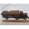 Image 3 : Wooden Model Cooper tires