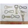 Image 2 : 8 Antique Advertising Buttle Openers