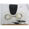 Image 1 : Pair of Peerless Handcuffs with Pouch and Key