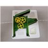 Image 4 : Ertl Power House Antique Corn Sheller. Bucket and corn not included. 8 years & up.