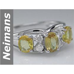 1.80 ct Yellow Sapphire & Diamond Ring 14kt Gold