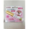 Image 4 : Kiss Strip Adhesive Eyelashes and Lash Glue