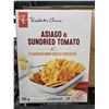Image 2 : PC Asiago & Sundried Tomato Flavored mini Cheese Crackers 10X200g