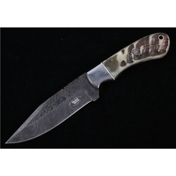 M.T. Knives Rams Horn & Damascus Hammered Knife
