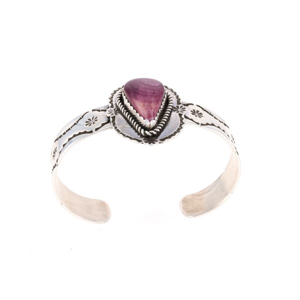 Navajo Wes Willie Silver Spiny Oyster Bracelet