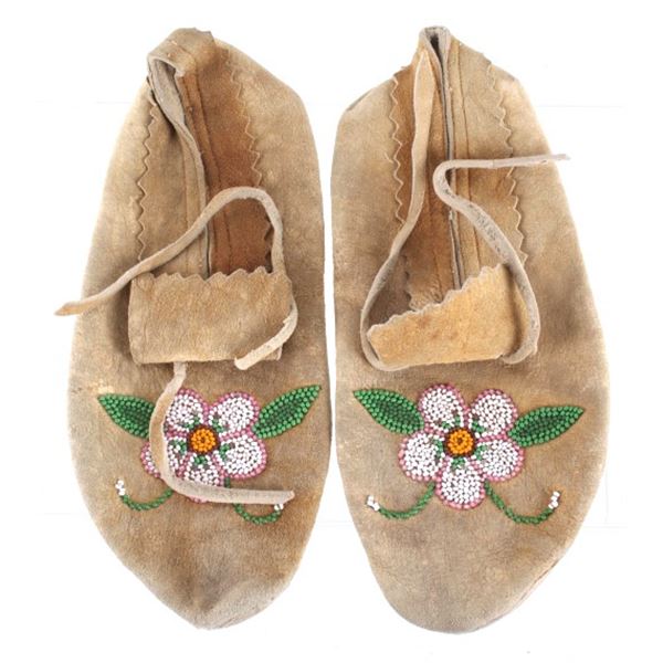 Montana Crow Floral Beaded Moccasins c.1900