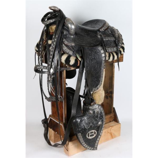 Macpherson Silver Saddle