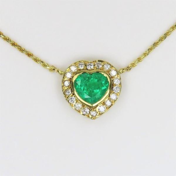 Exquisite Extra Fine Colombian Emerald