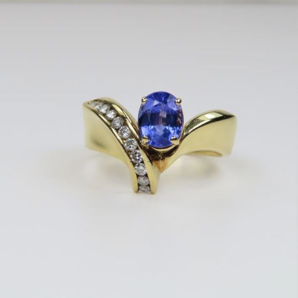 Graceful Tanzanite and Diamond Ring