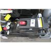 Image 2 : Husky 8 Gallon Compressor