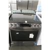 Image 1 : LG Flat Top Range/Oven White