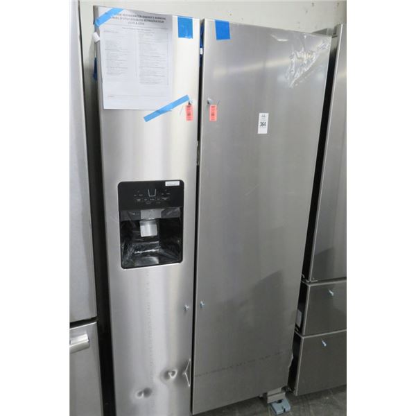 Whirlpool S/S Side by Side Ref/Freezer (Large Dings