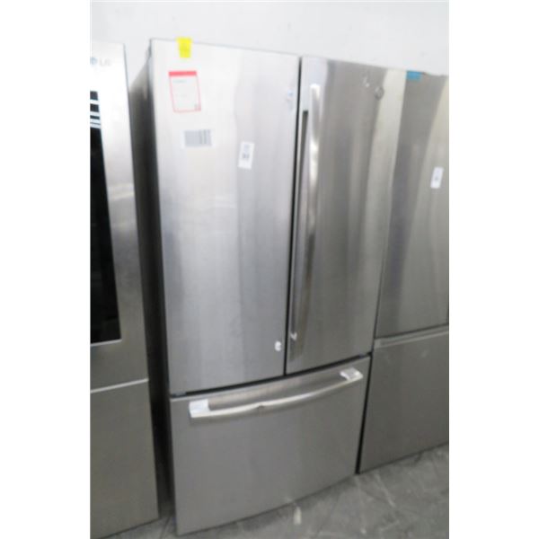 GE S/S French Door Ref/Freezer (Dinged Handles)