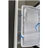 Image 7 : GE S/S French Door Ref/Freezer (Dinged Handles)