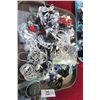 Image 1 : Tray Lot of Asst. Ear Buds