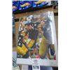 Image 1 : Autographed Football Players Photo