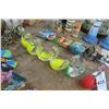 Image 1 : Glass Paperweight Ducks (6)