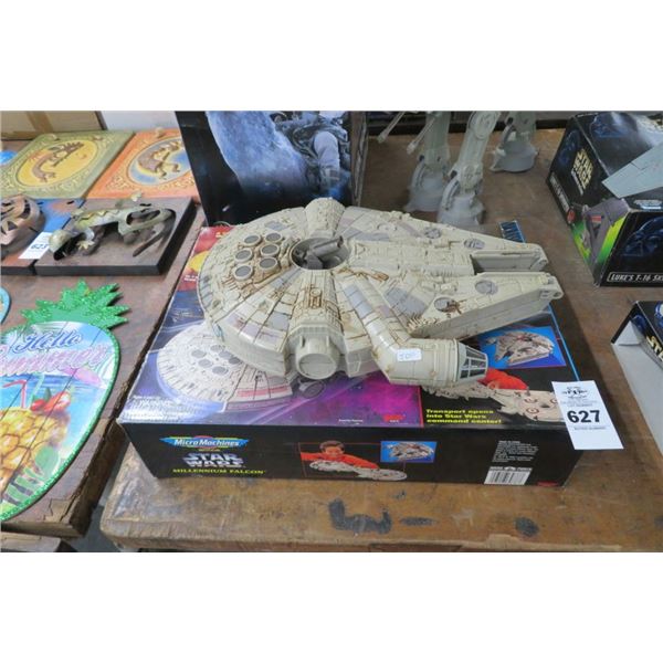 Star Wars Micro Machine Millennium Falcon