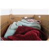 Image 2 : Lot of Towels
