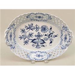 A MEISSEN BLUE ONION RETICULATED OVAL BASKET