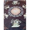 Image 2 : A LARGE CHINESE WOVEN WOOL RUG