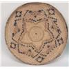 Image 2 : A WOVEN NATIVE AMERICAN FLAT BASKET