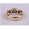 Image 3 : A 14K YELLOW GOLD AND CABOCHON GREEN TOURMALINE RING
