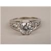 Image 2 : AN 18K WHITE GOLD AND DIAMOND RING