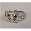 Image 2 : AN 18K WHITE GOLD, BROWN DIAMOND AND DIAMOND RING