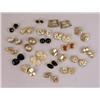 Image 1 : THIRTY-ONE PAIR OF GOLD-TONE EAR CLIPS