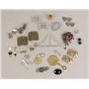 Image 1 : A MISCELLANEOUS GROUP OF COSTUME JEWELRY