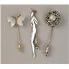 Image 2 : A MISCELLANEOUS GROUP OF COSTUME JEWELRY