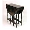 Image 1 : A WILLIAM AND MARY STYLE BLACK LACQUERED AND CHINOISERIE-DECORATED DROP-LEAF GATE LEG SIDE TABLE